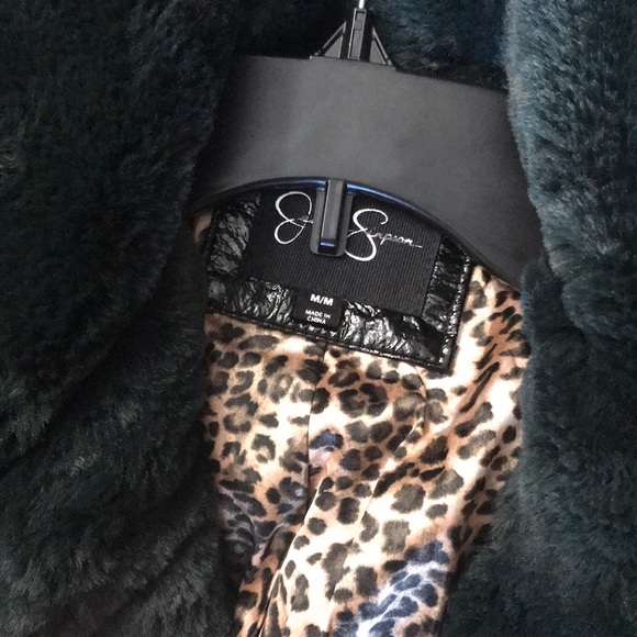 Jessica Simpson Faux Fur Leopard Lined Jacket - Picture 7 of 8